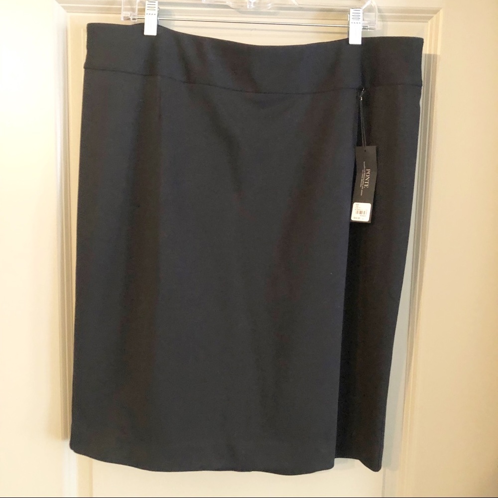 LANE BRYANT Ponte Black Straight Short Skirt NWT